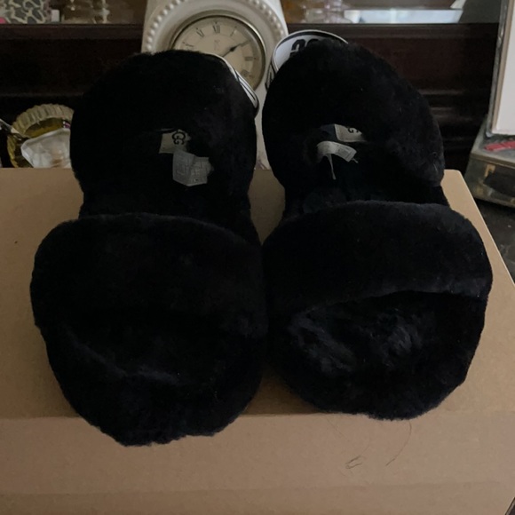 Sandals - Picture 4 of 4